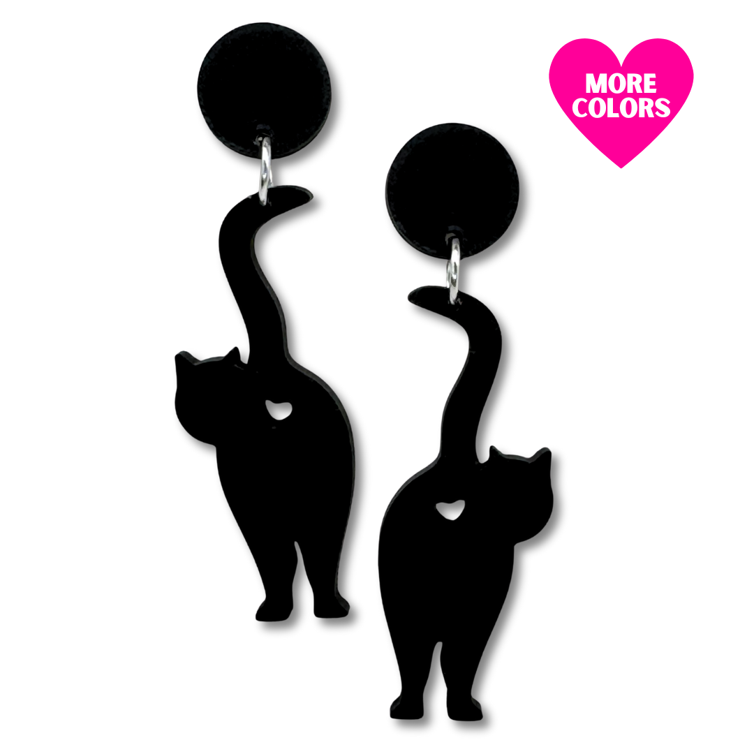 Heart Butt Cat Earrings