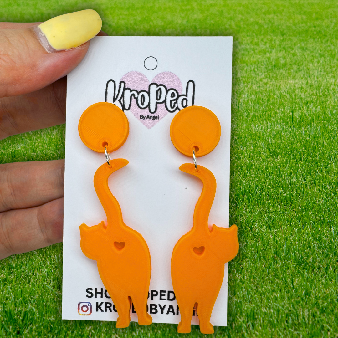 Heart Butt Cat Earrings