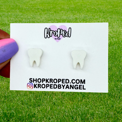 Tiny Tooth Stud Earrings