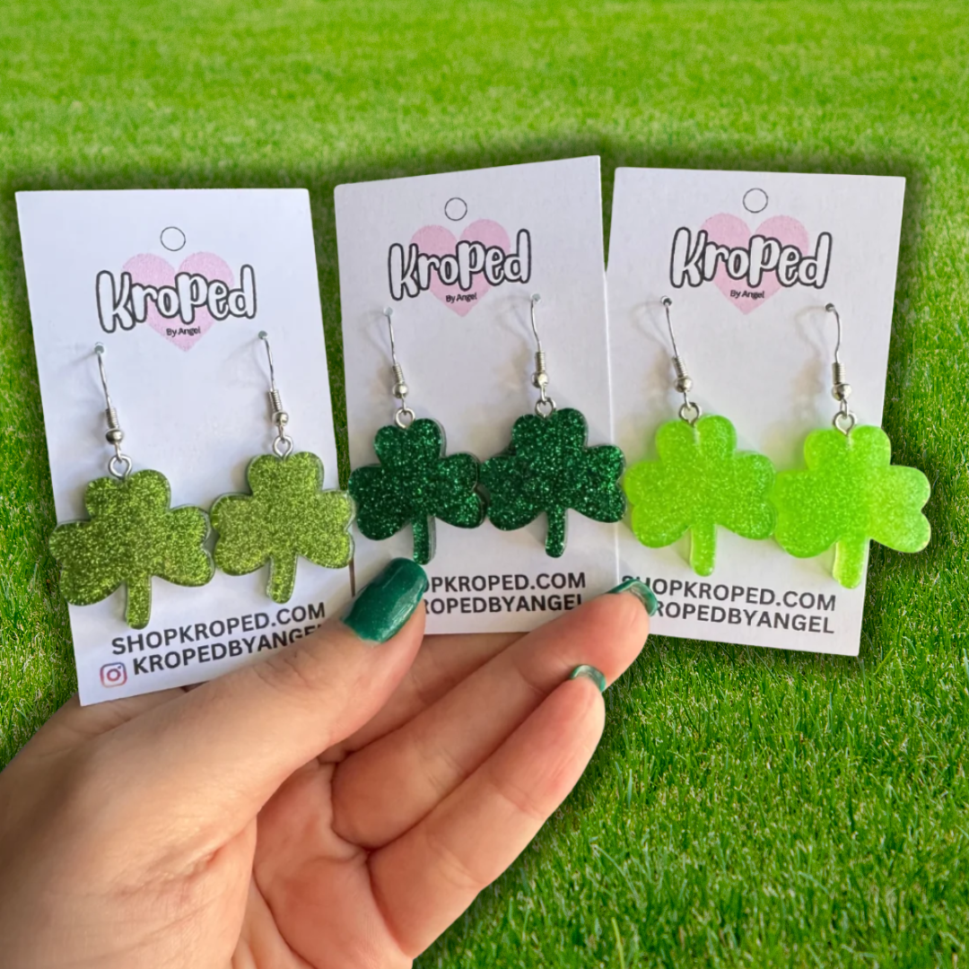 Small Glitter Clover Earrings