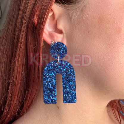 Glitter Arch Stud Earrings