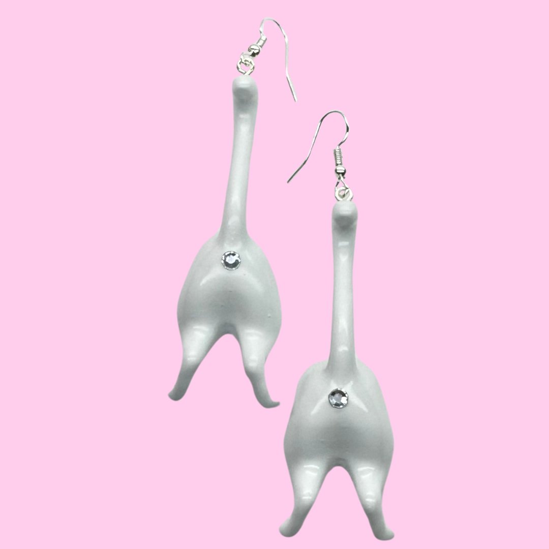 BlingHole Cat Butt Earrings - Kroped